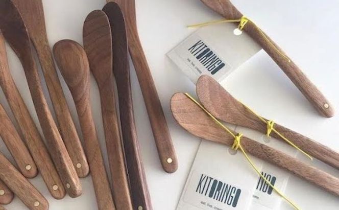 北海道産 自家製りんごジャム 90g ＆ ジャムスプーン セット アップル りんご リンゴ ジャム 果物類 大自然 果実 素材 美味しさ 食べ応え パン ヨーグルト 特製 スプーン 食器