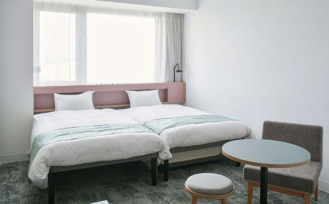 レフ沖縄アリーナ by ベッセルホテルズ スタンダードルーム 1泊2日 宿泊券 (1〜2名様/朝食付き) 宿泊利用券 沖縄旅行 ホテル チケット ギフト 沖縄市 / 株式会社すこやかホールディングス[BCAP002]