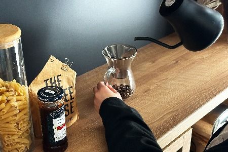 【東馬家具】TMフォカス 120OP収納+ガラス扉+オープン引出+脚2セット【収納棚 シャビー調 木目 おしゃれ 飾り棚 完成品 脚・取っ手のみ取付】(H060630)