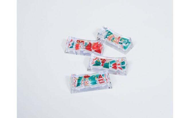 九谷焼のかけらを再生した箸置き HASHI STAND 4点セット (04 赤・緑系)