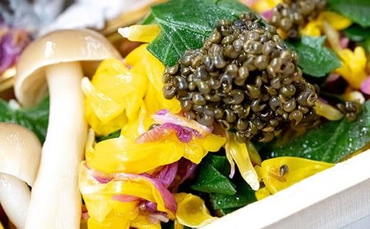 FYN9-448 山菜料理専門料亭「玉貴」月山 秋の香味箱（採れたてのキノコ料理・七茸芋煮・そばの詰合せ）2人前 2026年9月下旬から順次発送 秋の味覚 秋 山菜 きのこ 茸 芋煮 いも煮 蕎麦 そば 詰め合わせ セット 食べ比べ 贈答 ギフト 山形県 西川町 月山