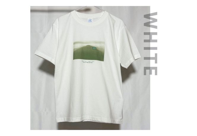 【 選べるカラー / サイズ 】 Tシャツ 半袖 GREEN  / WHITE 【サイズ M / L】 綿100％ 「 OvO Deep Tee 」 ユニセックス ファッション 緑 グリーン 白 ホワイト 富士山 日用品 山梨 富士吉田