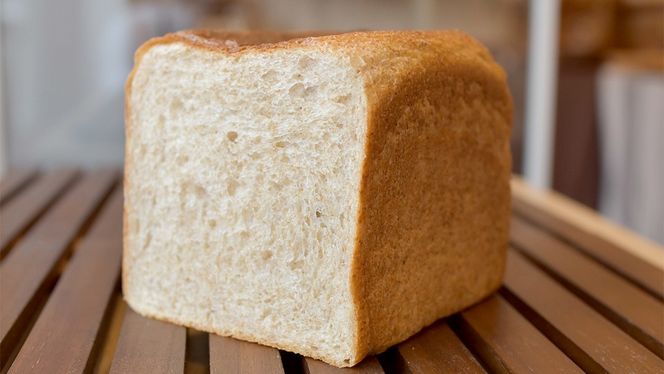 【数量限定】全粒粉食パン1本（３斤分）【国産小麦粉、国産全粒粉】【卵、乳不使用】 ［BR02-NT］