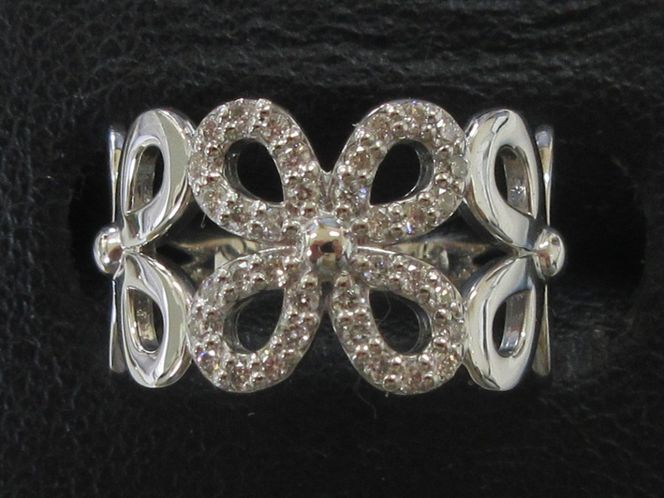 Pt950 0.18ct ピンキーリング SWCB002-pt