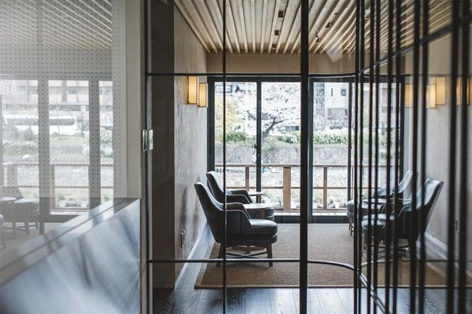 ≪サーチュインクリニック京都院≫ ギフトチケット３万円分［ 京都 木屋町 鴨川 旅行 非日常 アンチエイジング メンテナンス クリニック サプリメント 人気 おすすめ 割引 チケット クーポン 観光 ふるさと納税 ］ 261009_A-AA990