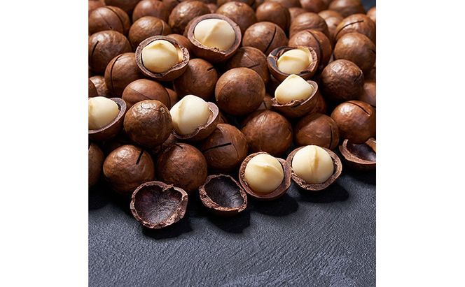 MAISON CACAO メゾンカカオ アロマ生チョコレート 2種セット（16粒×2箱）70％カカオ 海塩 マカダミア ギフトボックス入 冷凍配送 神奈川県茅ヶ崎市