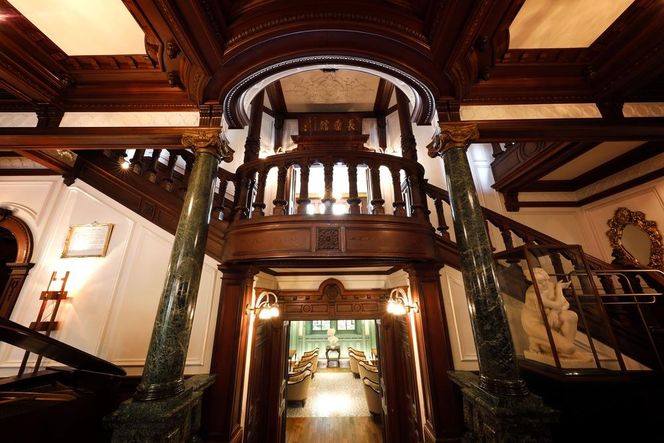 【長楽館】アフタヌーンティー ペアチケット | 明治42年創建 京都の迎賓館 人気 カフェチケット［ 国指定重要文化財 歴史と伝統 英国式 カフェチケット 食事券 2人 優雅なひととき 贅沢 人気 おすすめ 記念 お祝い ホテル 旅行 観光 宿泊 食事 ふるさと納税 ］ 261009_A-MS001