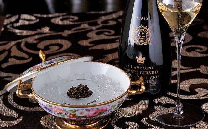 キャビア 25g ゴ・エ・ミヨ2020 テロワール賞受賞 瀬戸内キャビア 国産 生キャビア 魚卵 高級食材 高級品 おつまみ つまみ 贈り物 ギフト プレゼント 香川 香川県 東かがわ市