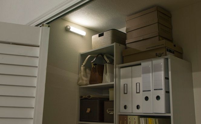 照明 乾電池式LEDセンサーライト ウォールタイプ 昼白色 BSL40WN-WV2 アイリスオーヤマ センサーライト 電池式 乾電池式 人感センサー 室内 LEDセンサーライト LED ライト 廊下 寝室 物置 防犯