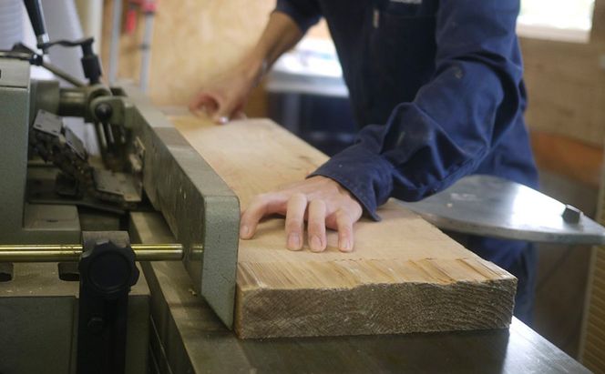 "Itsuki" 子供 椅子 チェア 背付き 木製 日本製 イス いす 子供用 キッズ 日用品 家具 インテリア ニセコ 北海道 倶知安町 Takumi Woodwork