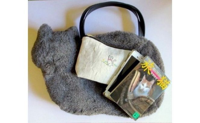 ネコ型帆布トートバッグ　白猫 ファッション かばん 国産 生地 厚手 ポケット 