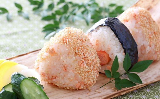 無着色辛子明太子（稲石）ひとくちカット 300g ≪築上町≫【株式会社木村食品（株式会社稲石）】 博多 福岡 めんたいこ 不揃い[ABEF017]