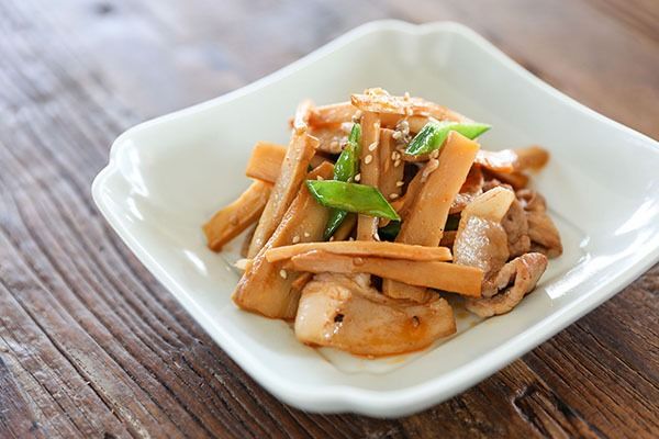 永成食品 ピリ辛メンマ 180g×1袋 クセになる辛さ ビールにピッタリ！ お酒のつまみ お弁当にも メンマ めんま