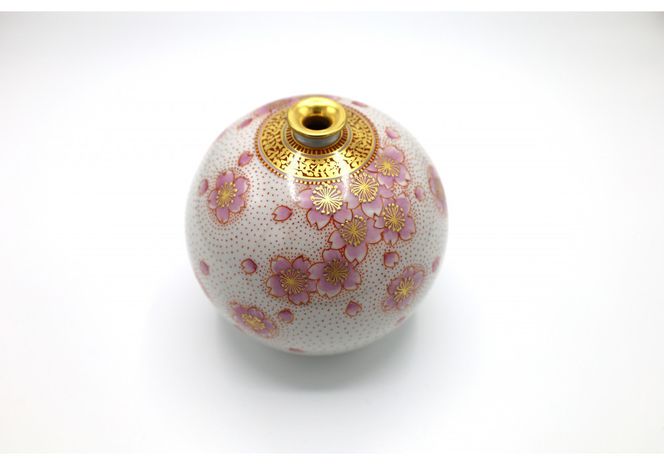 九谷焼 4号花瓶・金襴手桜 172111_CY2063
