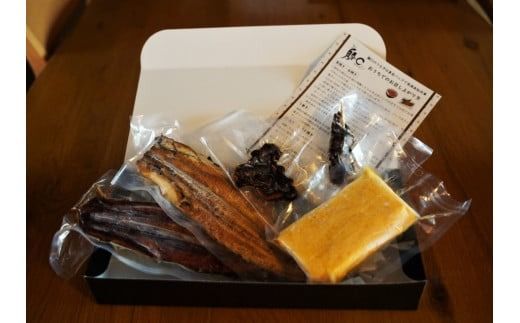 備長炭で焼く“いい焦がし”】勝〇のぜいたく極セット 珍味うなぎ