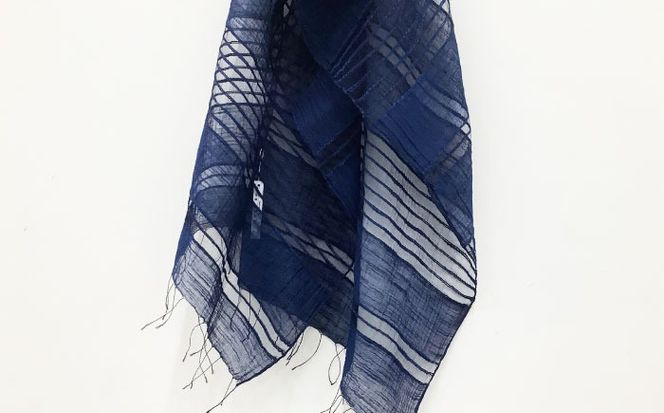 【スタジオ・モフワ】 琉球藍染 横段ファインスラブストール (絹/綿) 大判 絹 レディース ギフト 日本製 おしゃれ ショール 沖縄市 / コザ工芸館ふんどぅ[BCAU027-02]