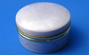 九谷焼オルゴール　銀彩（紫） a05 焼き物 民芸品 工芸品 雑貨 