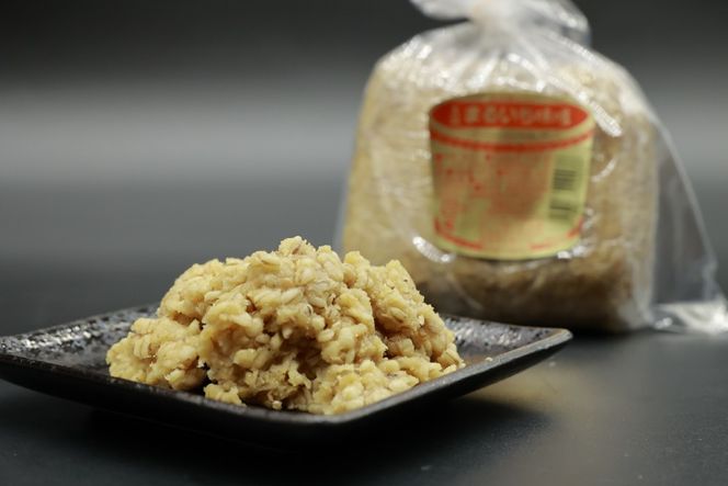 AI224 味噌 島原 手造り 生詰 まるいち味噌 900g 3個 計2.7kg [ みそ 無添加 国産 麦味噌 麦みそ マルイチ 塚原食品本舗 長崎県 島原市 ]