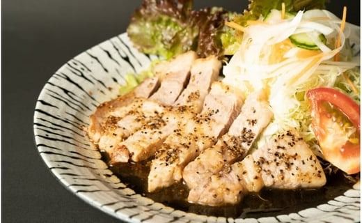 AF043【希少！幻の豚】富士湧水ポークセット 約1.2kg