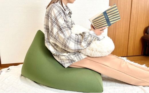 ビーズクッション さんかくっしょん 全3色 クッション くっしょん インテリア 椅子 イス 癒し ※沖縄・離島への配送不可