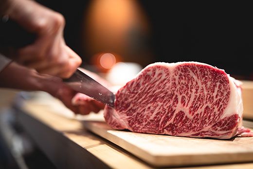 極上近江牛すき焼セット【２～３人前】【E025W】