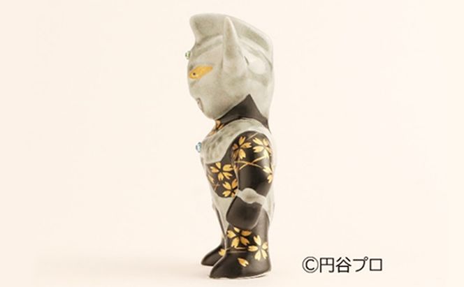 九谷焼　ウルトラマンタロウ　金桜