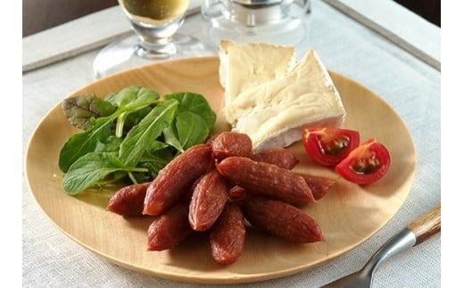 【函館カール・レイモン　ミニサラミ10個セット_HD052-011】 函館 カールレイモン ミニサラミ 30g 10個セット サラミ さらみ ギフト ソーセージ チョリソー 個包装 国産 北海道 ポーク あらびき 粗挽き ウィンナー 食品 豚肉 牛肉 肉 ドイツ はこだて 日本ハム ニッポンハム 簡単調理 おつまみ つまみ 送料無料 7686847