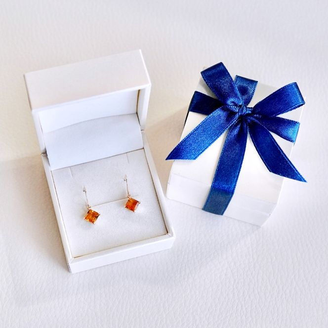 【ジュエリー】K10 イエローゴールド シトリン 揺れる ピアス 保証書付 SE-2851 242-005-e