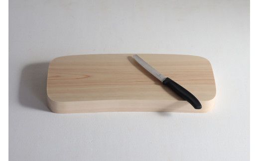 ヒノキ 曲線のまな板 カッティングボード キッチン雑貨