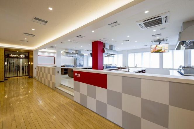 鐘崎 笹かま館 笹かまぼこ手作り体験教室＆お食事ペアご招待券【練り物 魚介類 体験 食品 体験 おつまみ 蒲鉾 すり身 無添加 高たんぱく 練り物 魚介類 ひな祭り こどもの日 母の日 父の日 お中元 敬老の日 お歳暮 七五三 お正月 贈答 】 041009_AG002