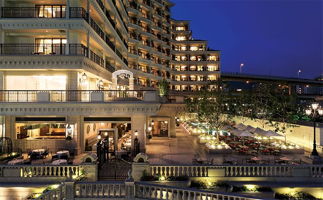 加西市の「神戸ビーフ」と明石市直送鮮魚などを堪能する「神戸牛・明石鮮魚コース」ディナー券【ホテル ラ・スイート神戸ハーバーランド】 お食事券 チケット 