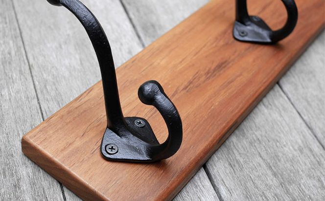 無垢チーク材＆5連大きなアイアンダブルフックのウォールコートハンガー 85cm （ウォールフック，帽子掛け，コート掛け，玄関，家具） 雑貨 日用品 インテリア ウォールハンガ 天然無垢木材 