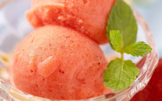 【採れたて】福岡産 濃厚 あまおう ジェラート 1000ml 《築上町》【南国フルーツ株式会社】アイス スイーツ イチゴ 苺 いちご[ABET005]