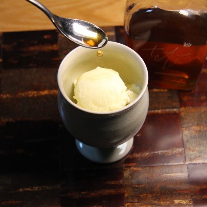 【数量限定】天然 紅葉イチゴのフルーツリキュール「妙（たえ）」200ml ≪お酒 洋酒 フルーツ系 ギフト ベリー 果実酒 野いちご クラフトリキュール≫