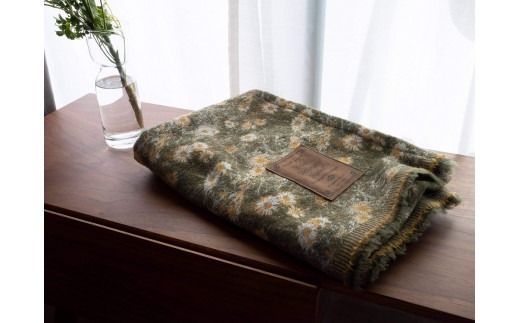 Visual Dictionary Blanket /Sunny Forest・Sepia Black
