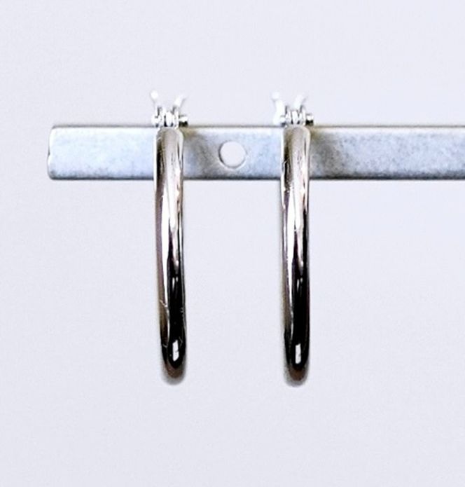Pt900 プラチナ 地金 パイプ フープ 定番 ピアス（直径15mm) 保証書付 KO-0076 SWAD103
