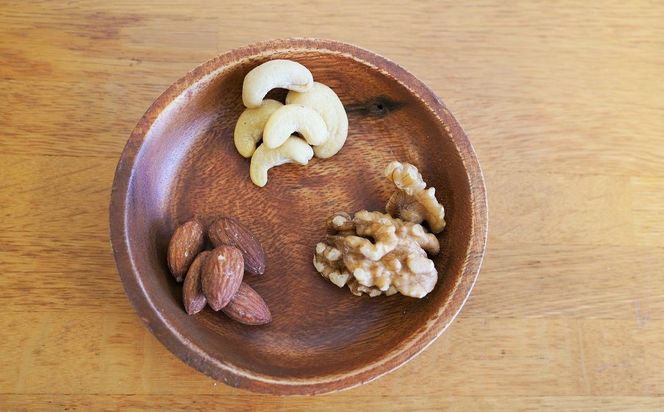 直火焙煎 無塩 素焼き ミックスナッツ チャック付き 1kg × 2袋 計 2kg アーモンド カシューナッツ 生くるみ 3種類 塩 油 不使用 食感 鉄分 食物繊維 バランス栄養食 健康志向 おやつ おつまみ シュクレナッツ nuts 愛知県 碧南市 送料無料 H059-208