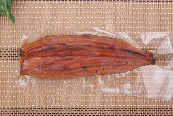 うなぎ うなぎ蒲焼 200g×3尾 タレ 山椒 セット [むらた商会 静岡県 吉田町 22424253] 鰻 ウナギ 蒲焼き たれ 惣菜 おかず 鰻重 うな丼 鰻丼 うなぎ料理 鰻料理 冷凍