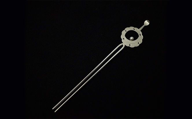 かんざし 平打ち簪 雪輪に月うさぎ かざり工芸三浦 髪飾り ヘアアクセサリー 和装 普段使い アクセサリー 民芸品 工芸品 伝統工芸品 おしゃれ かわいい 東京 東京都 墨田区