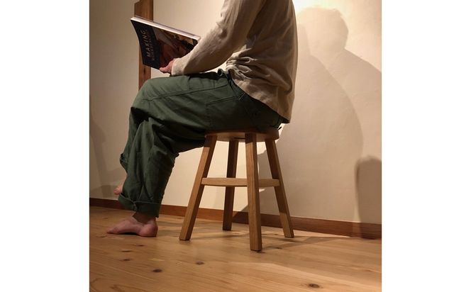 四方転びのスツール（ホワイトオーク材）/　丸椅子　スタッキング　伝統工法　無垢材【GOOD WOOD WORKS】_HA0715