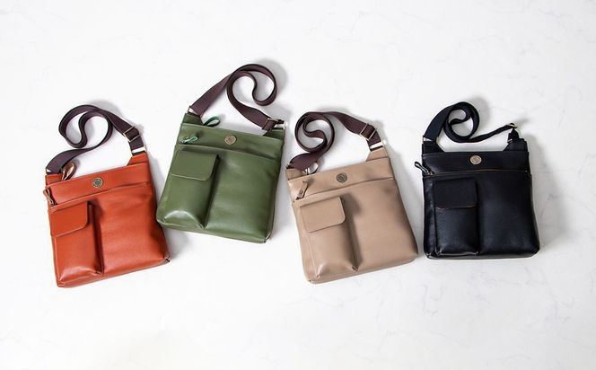 豊岡工房 牛革  スマホが取り出し易いショルダーバッグ（4332）黒 / ボディショルダーバッグ 斜めがけ 柔らかい シュリンク牛革 メンズ レディース かばん カバン バッグ 鞄 国産 日本製 小田清株式会社