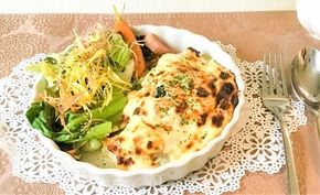 碧南DELIシリーズ お肉惣菜 無添加 チキンドリアソース 4食セット おかず 惣菜 ドリア 奥三河どり ほうれん草 たまねぎ ホワイトソース モッツアレラ チーズ 簡単　H080-067