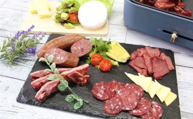 エゾシカ肉加工品セットA 北海道 南富良野町 エゾシカ 鹿肉 鹿 ソーセージ サラミ ハム ベーコン セット 詰合せ 贈り物 ギフト ジビエ 