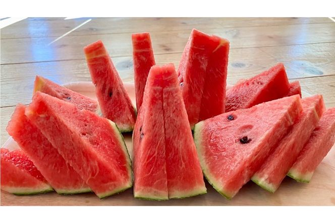 【先行予約】京丹後・俵野産 小玉スイカ 姫甘泉 1玉（2026年7月中旬～発送） IU00002