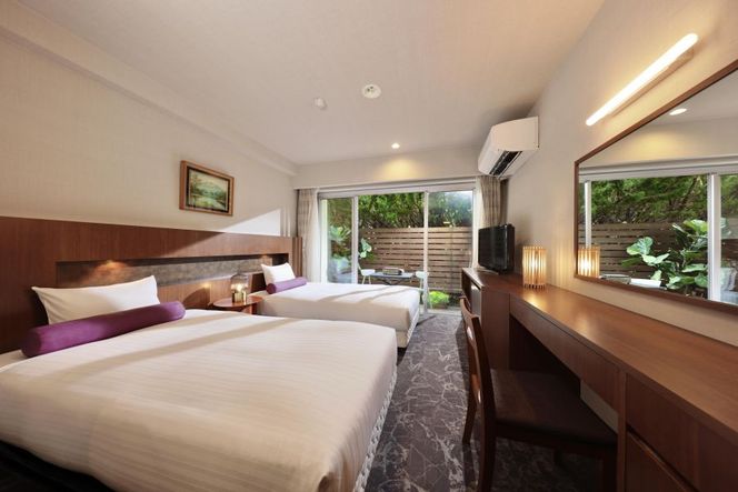 【クリスタル旅館白浜 灯りや】ペア宿泊（1泊素泊まり） 304018_DR07