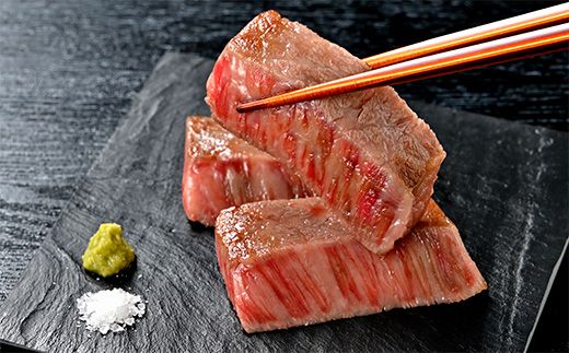 【4等級以上】近江牛 ステーキ用モモ【600ｇ（150g×4枚)】【AB59W】