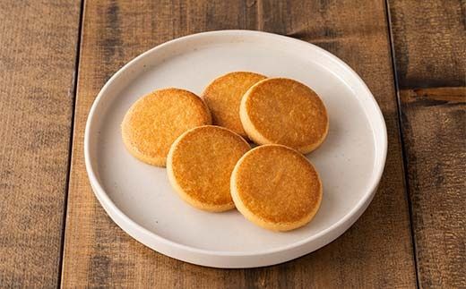 東ハト ソルティバター 8枚×12個 クッキー お菓子 FAA-073