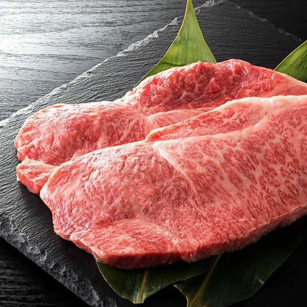 肉のいとう 最高級A5ランク仙台牛サーロインステーキ 2枚【特産品 宮城県産  仙台牛 国産牛 サーロイン  ステーキ 霜降り  厳選 ごちそう 記念日 ギフト お歳暮 お中元 定番 安心安全 品質保証 リピート ランキング】 ● 041009_AP015