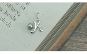 J-96R伊勢志摩あこや本真珠SV製イニシャルペンダント(R)