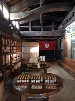 【道の駅むなかた】 宗像の老舗お醤油屋さんが作った かけ醤油、かけ酢のセット(全5種、各150ml)_HA1023